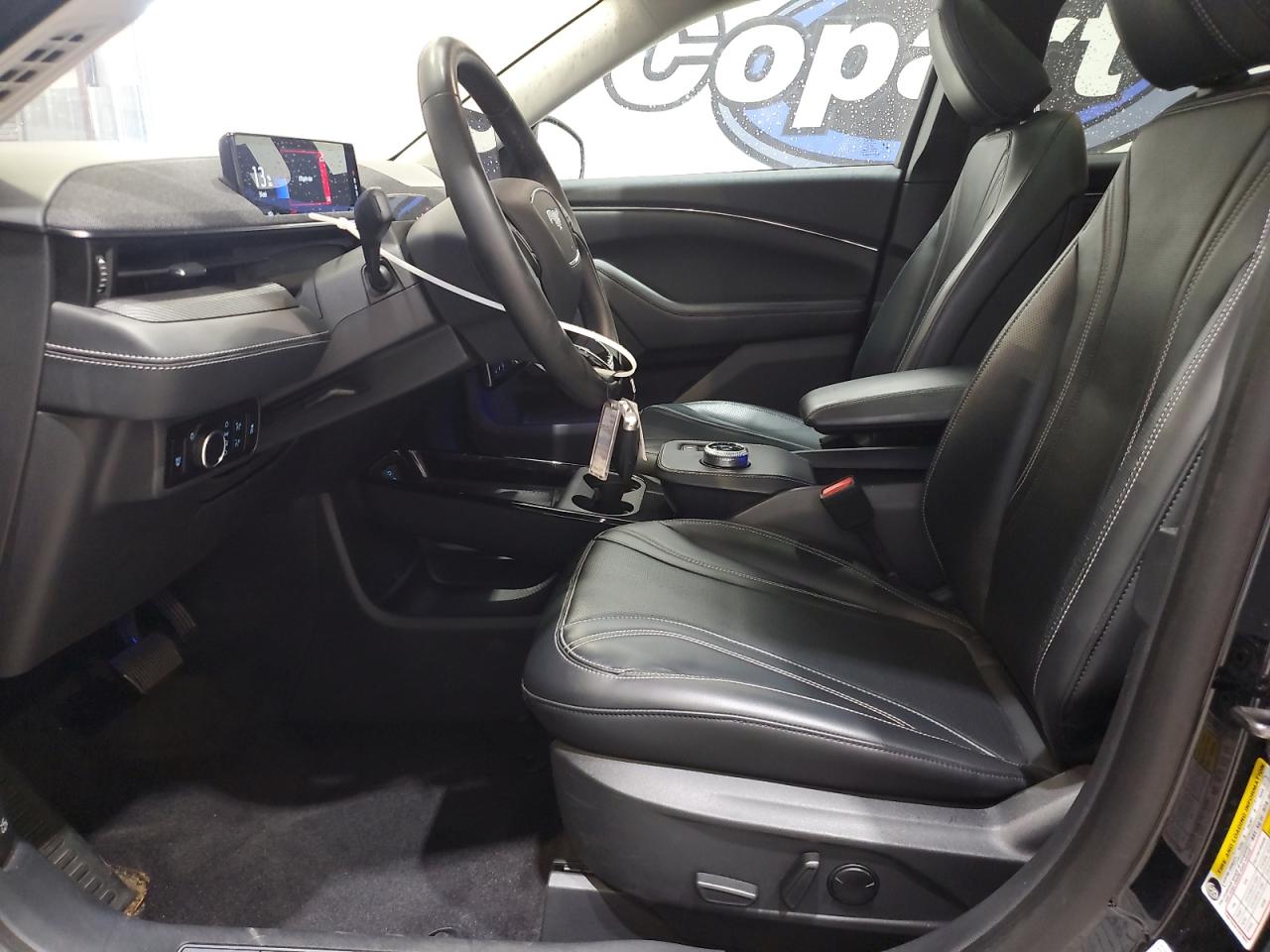 FORD MUSTANG PREMIUM