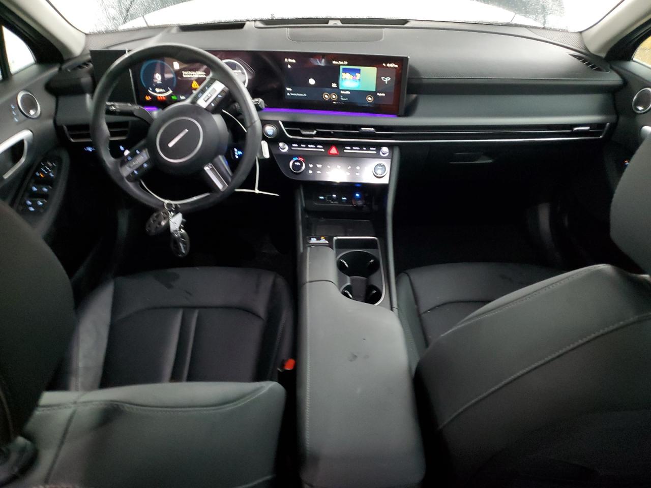 HYUNDAI SONATA HYBRID