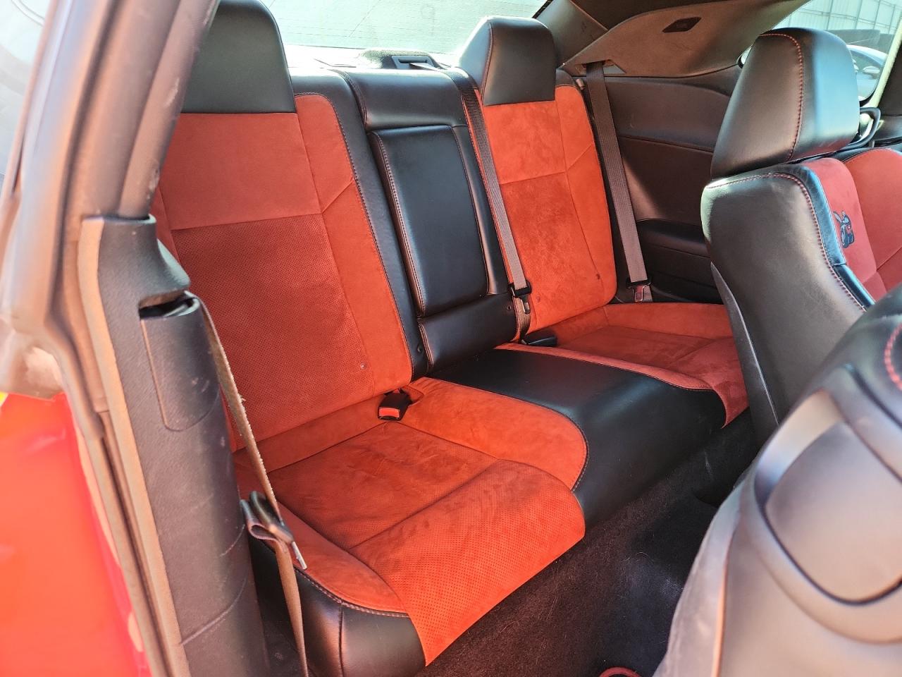 DODGE CHALLENGER R/T SCAT PACK