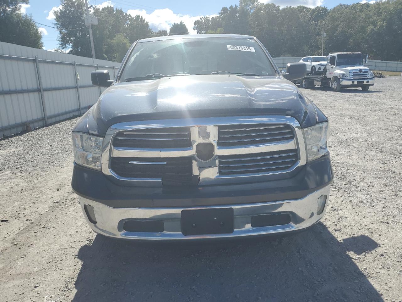 RAM 1500 SLT