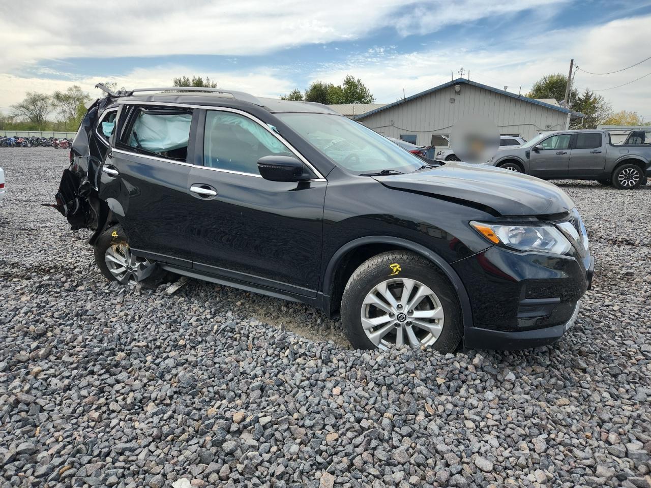 NISSAN ROGUE S