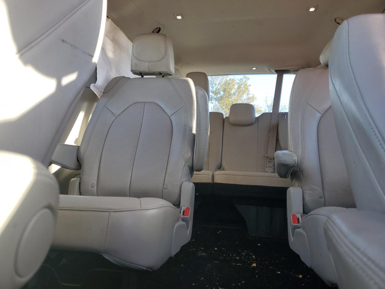 CHRYSLER VOYAGER LXI