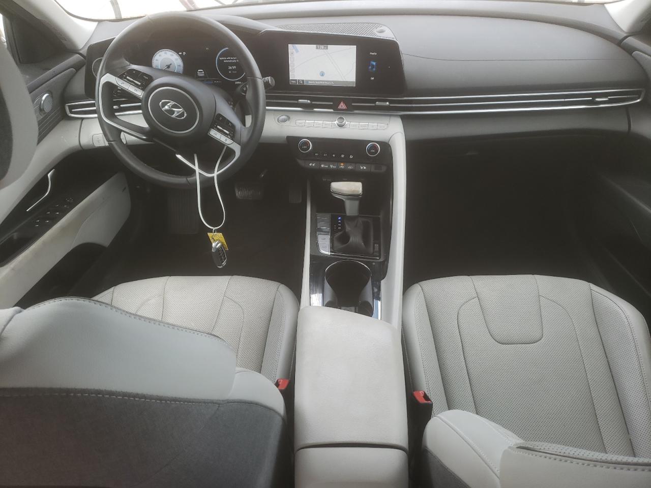 Lot #3302831899 2023 HYUNDAI ELANTRA LI