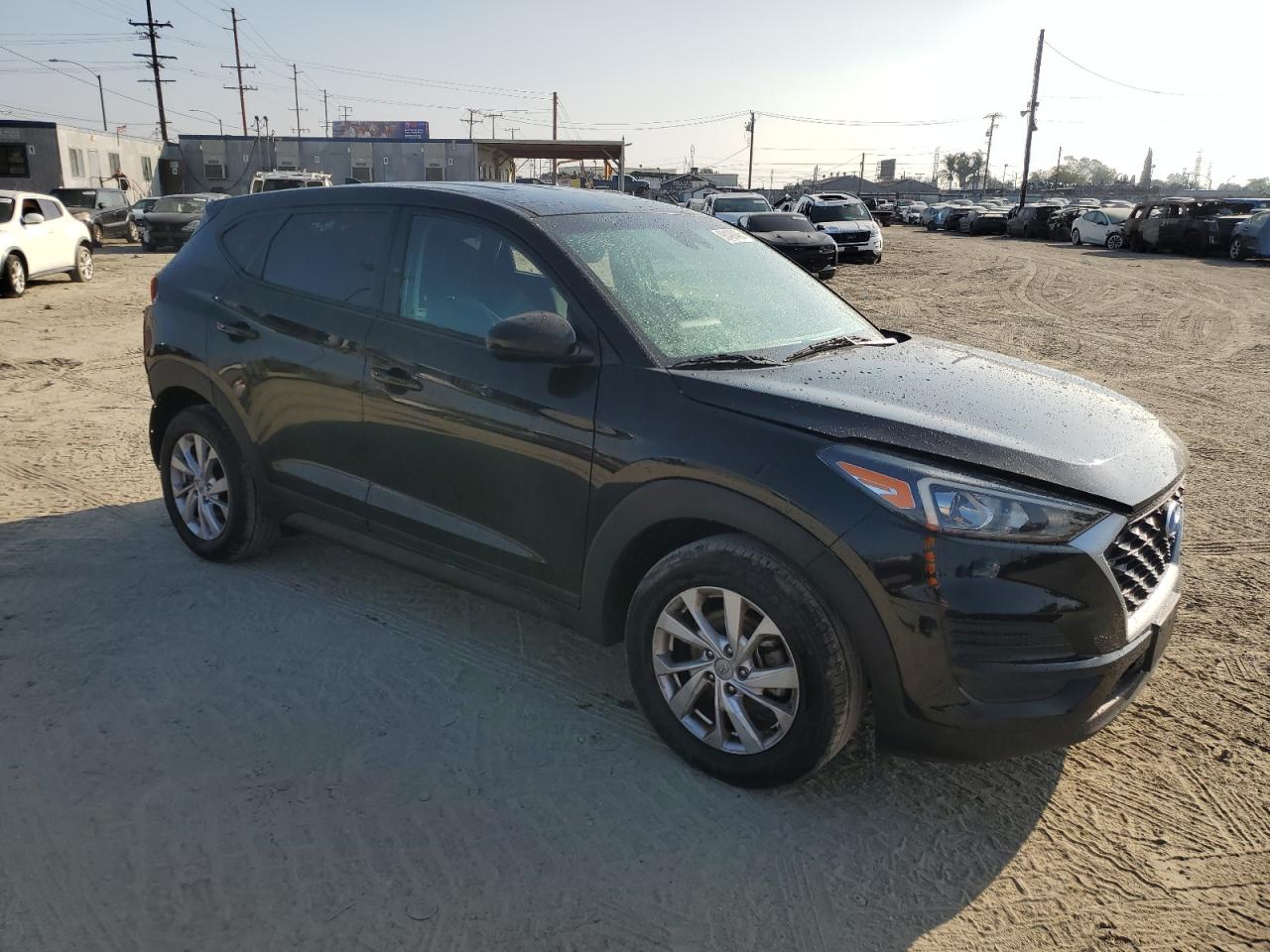 HYUNDAI TUCSON SE