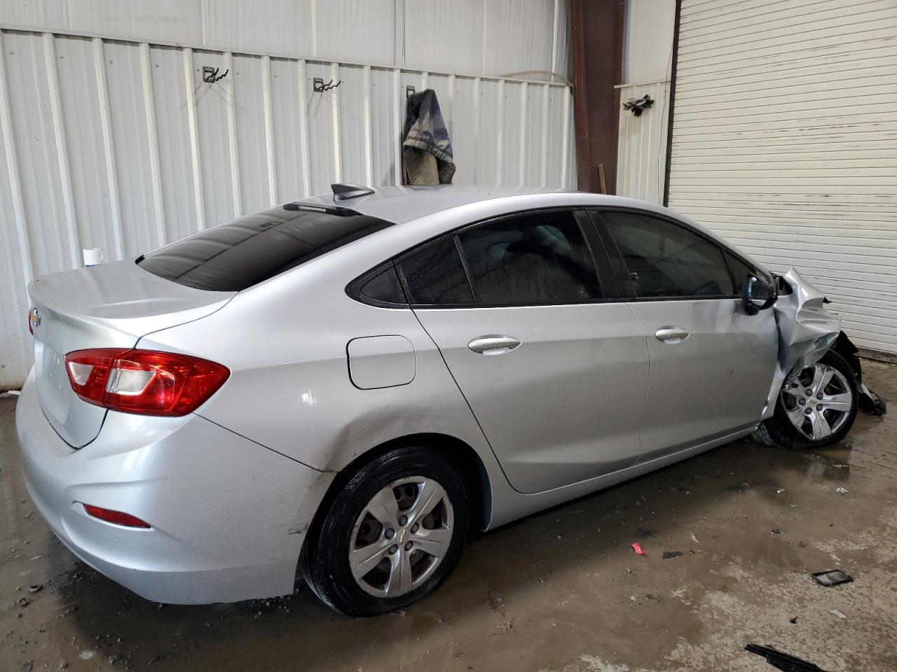Lot #3315988083 2017 CHEVROLET CRUZE LS