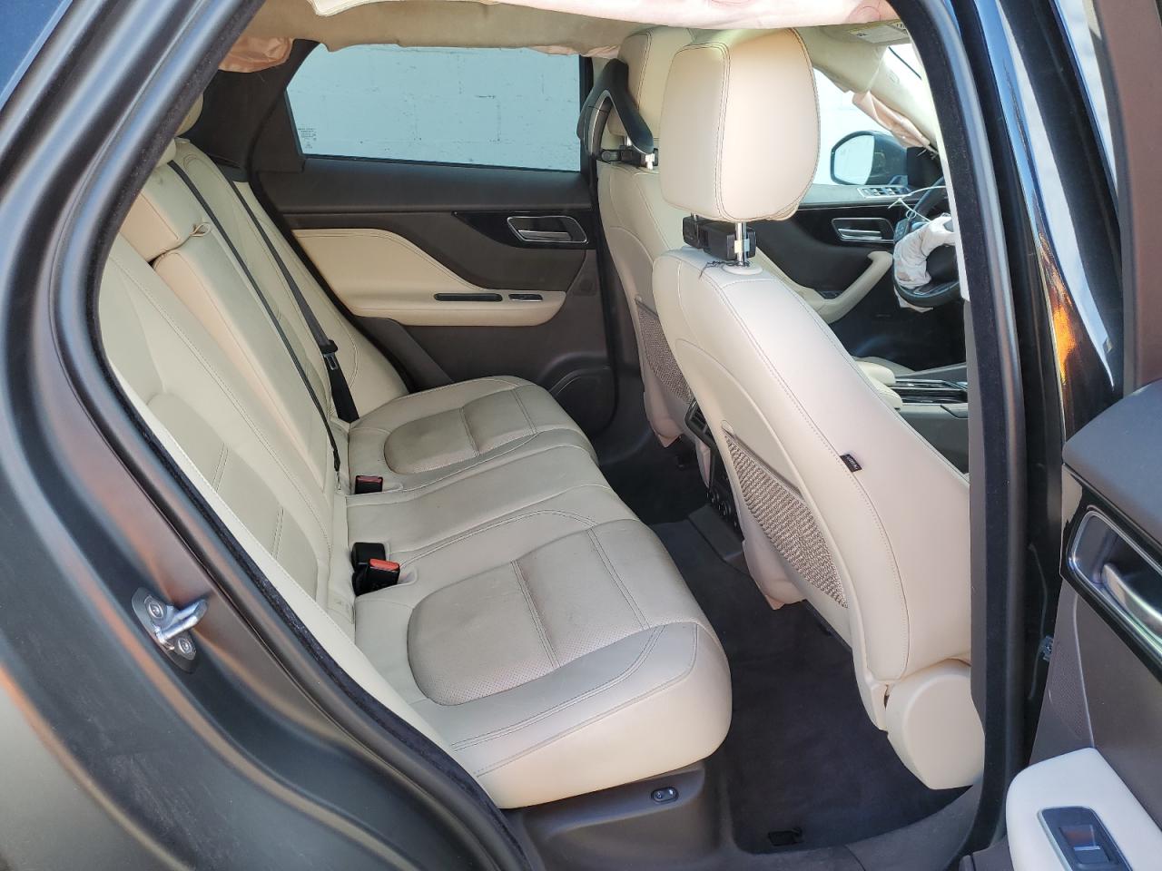 JAGUAR F-PACE PRESTIGE