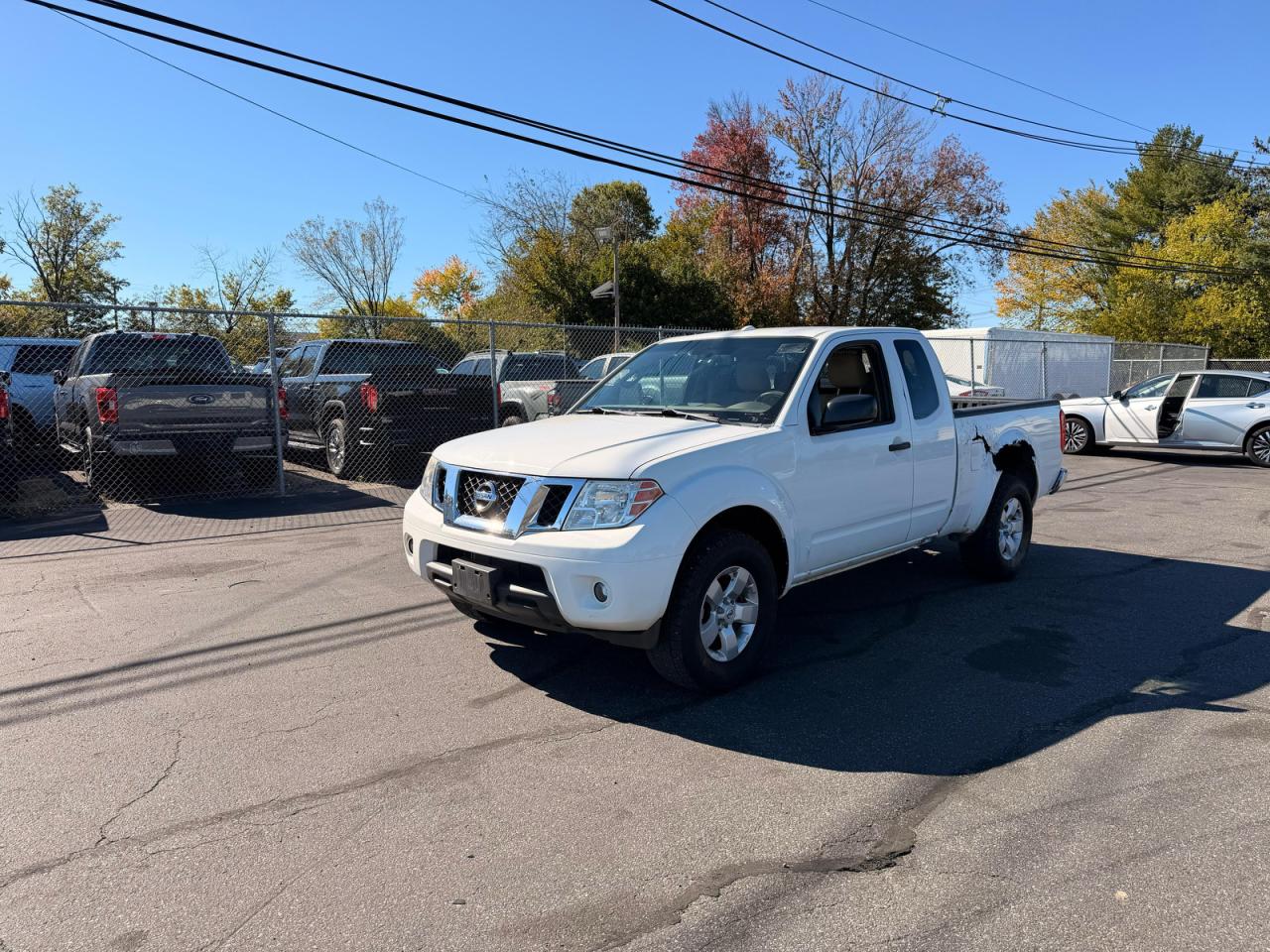 NISSAN FRONTIER SV