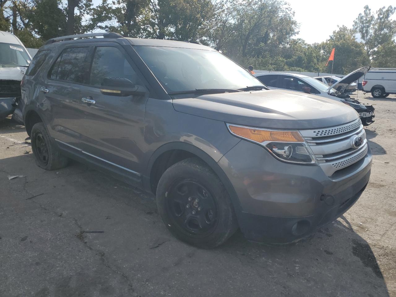 FORD EXPLORER XLT