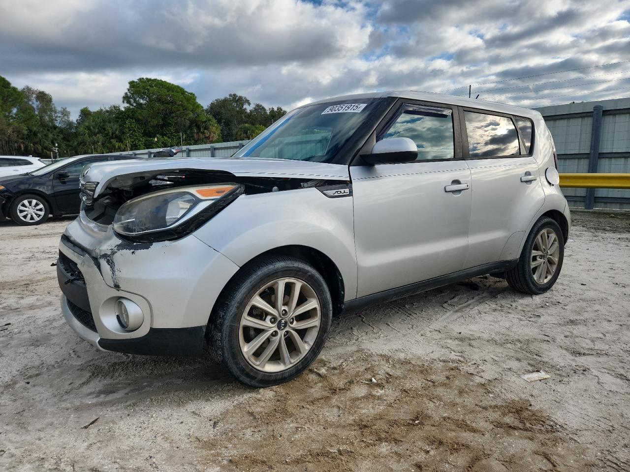 KIA SOUL +