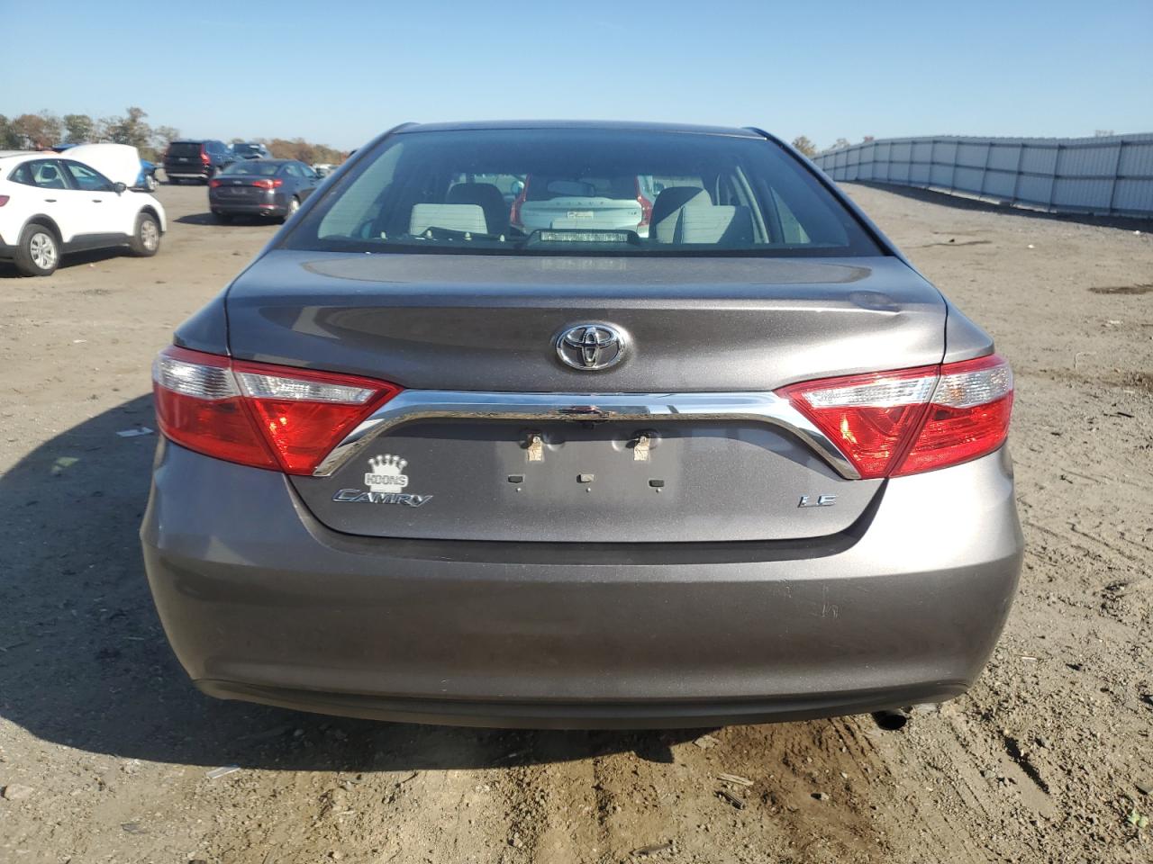 TOYOTA CAMRY LE