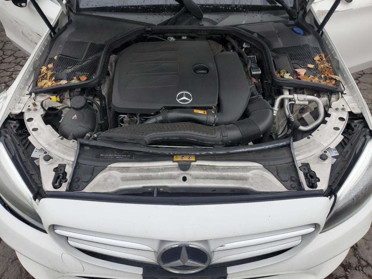 MERCEDES-BENZ C-CLASS 300