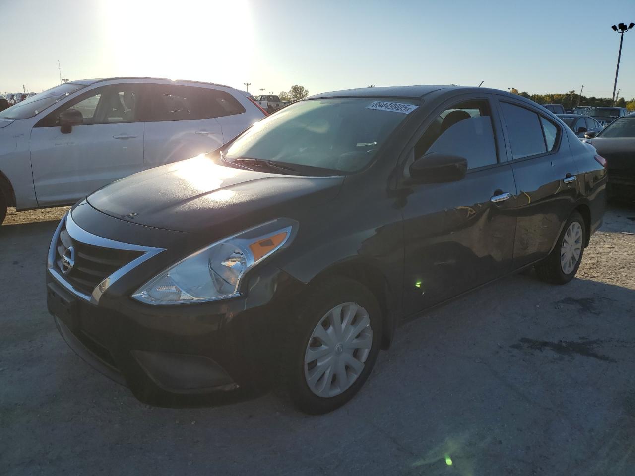 Lot #3297066487 2019 NISSAN VERSA S