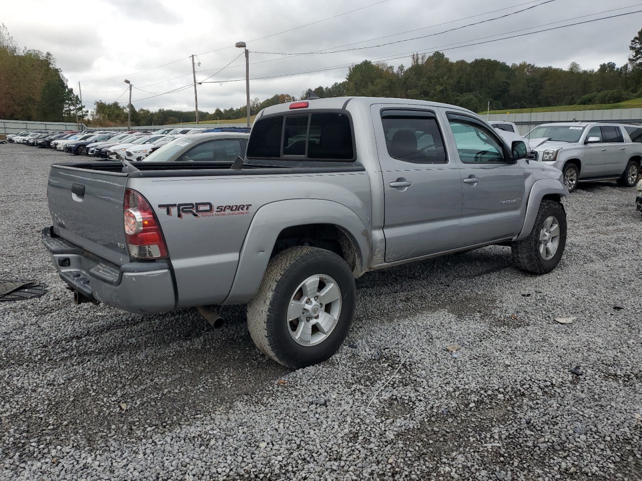 TOYOTA TACOMA DOUBLE CAB