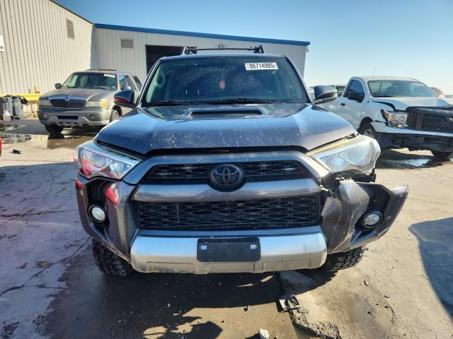 2017 TOYOTA 4RUNNER SR #3302836891
