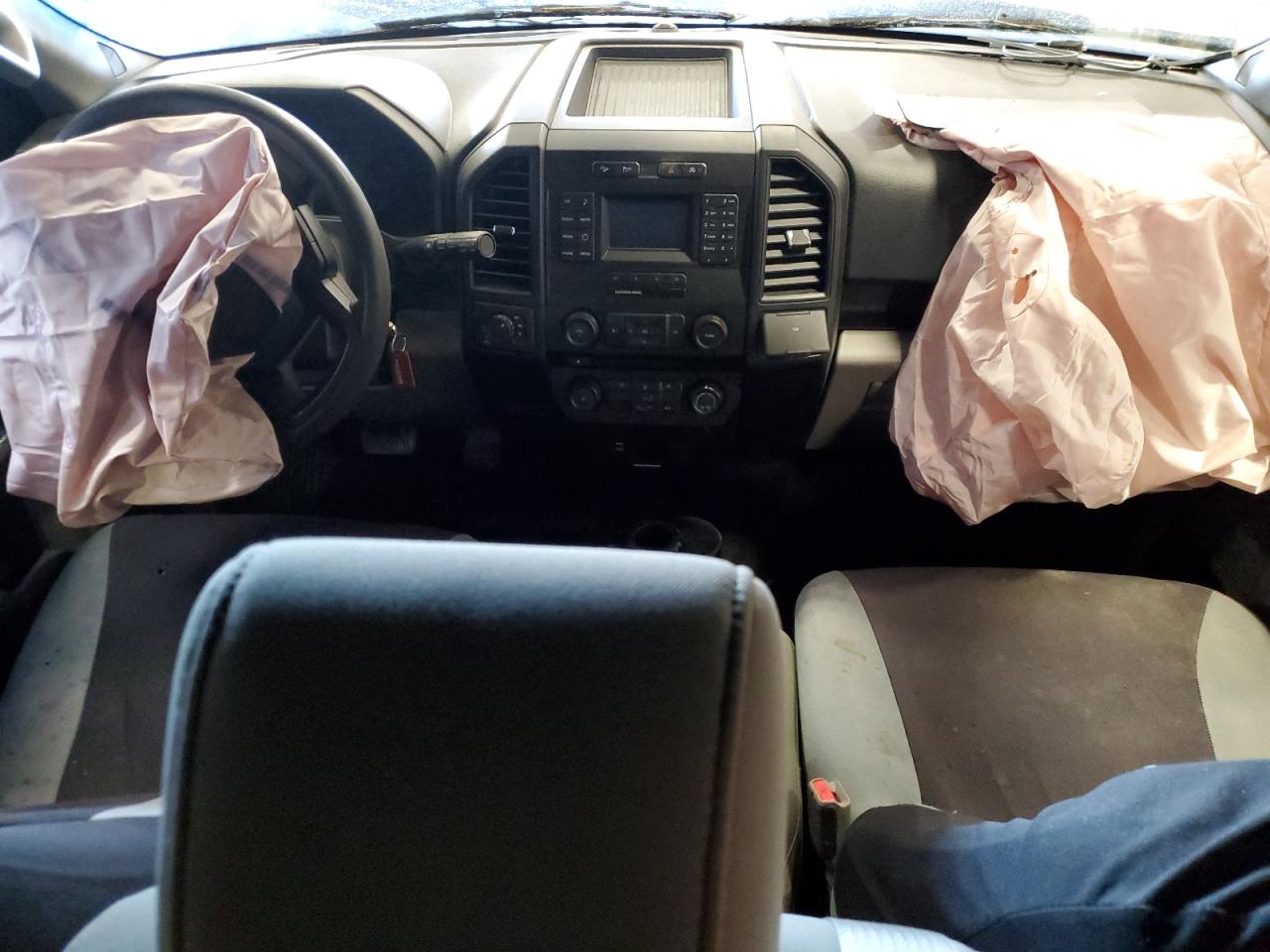 FORD F-150 SUPER CAB