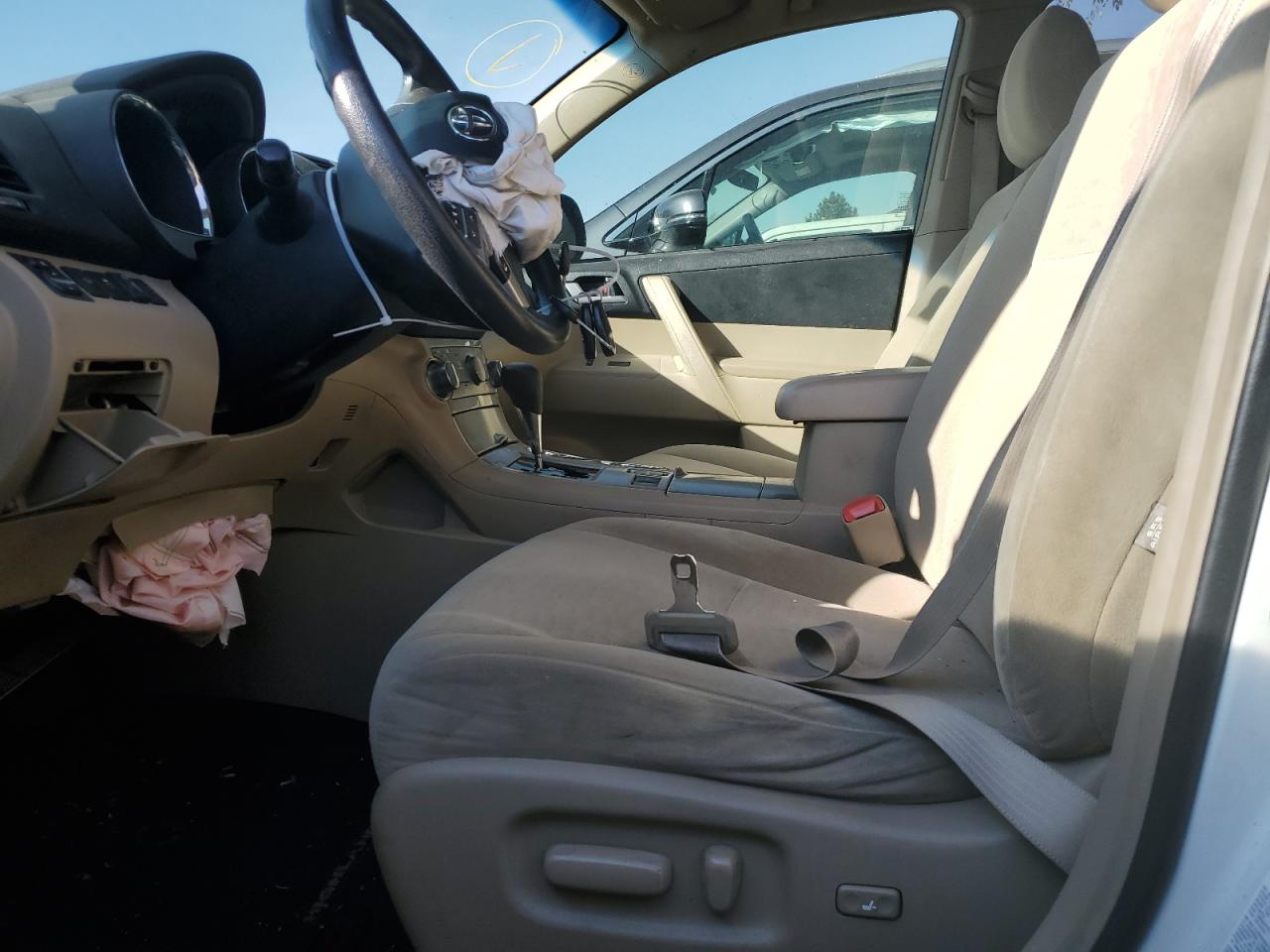 Lot #3317774078 2013 TOYOTA HIGHLANDER