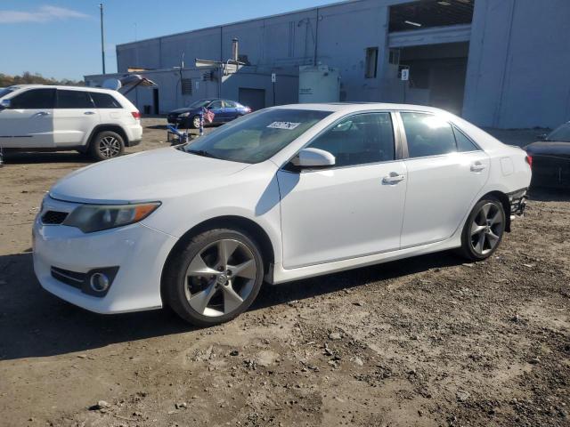 Global Auto Auctions: 2014 TOYOTA CAMRY SE