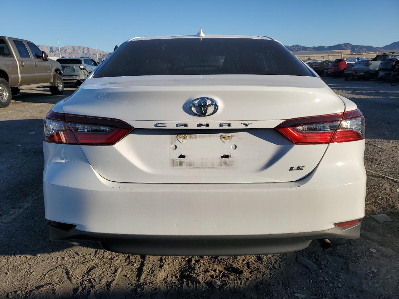 Lot #3318063366 2023 TOYOTA CAMRY LE