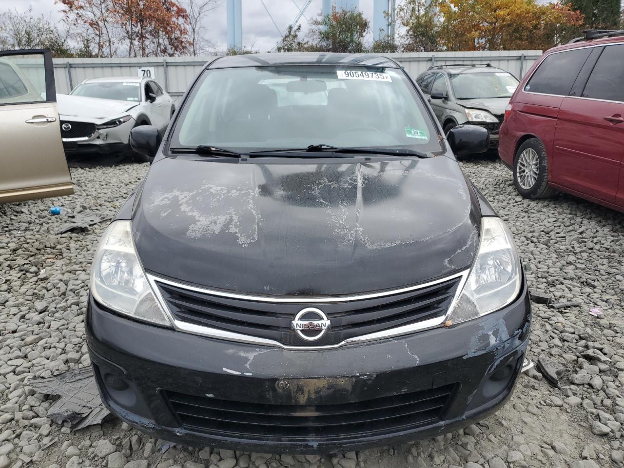 NISSAN VERSA S