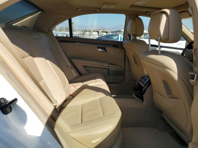 2011 MERCEDES-BENZ S 400 - WDDNG9FB1BA379804