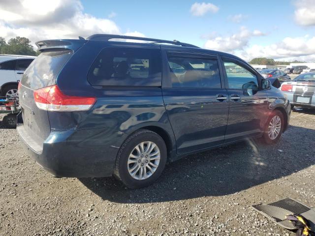 2011 TOYOTA SIENNA XLE - 5TDYK3DC3BS005700