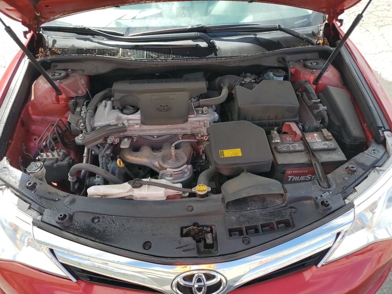 TOYOTA CAMRY BASE