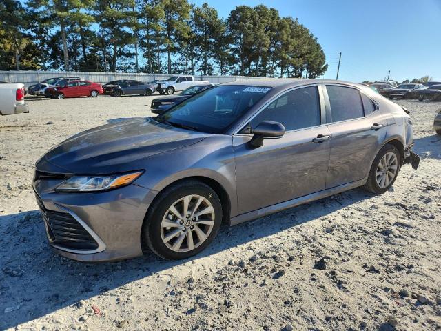 Global Auto Auctions: 2024 TOYOTA CAMRY LE