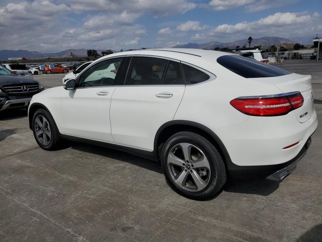 MERCEDES-BENZ GLC-CLASS 300 4MATIC