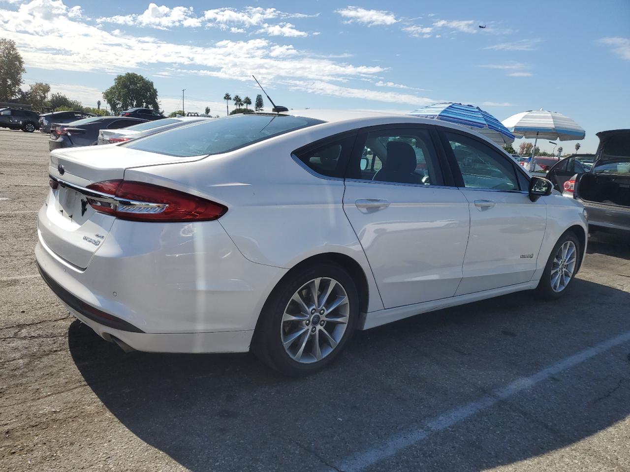 FORD FUSION SE HYBRID