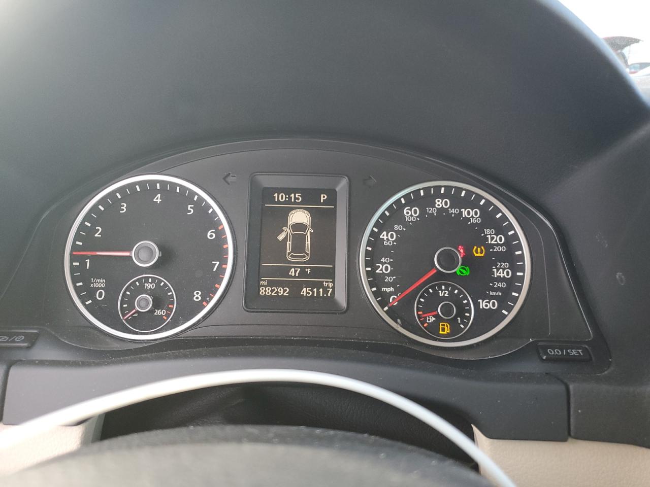 VOLKSWAGEN TIGUAN SEL