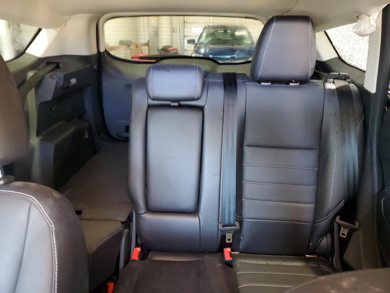 FORD ESCAPE TITANIUM