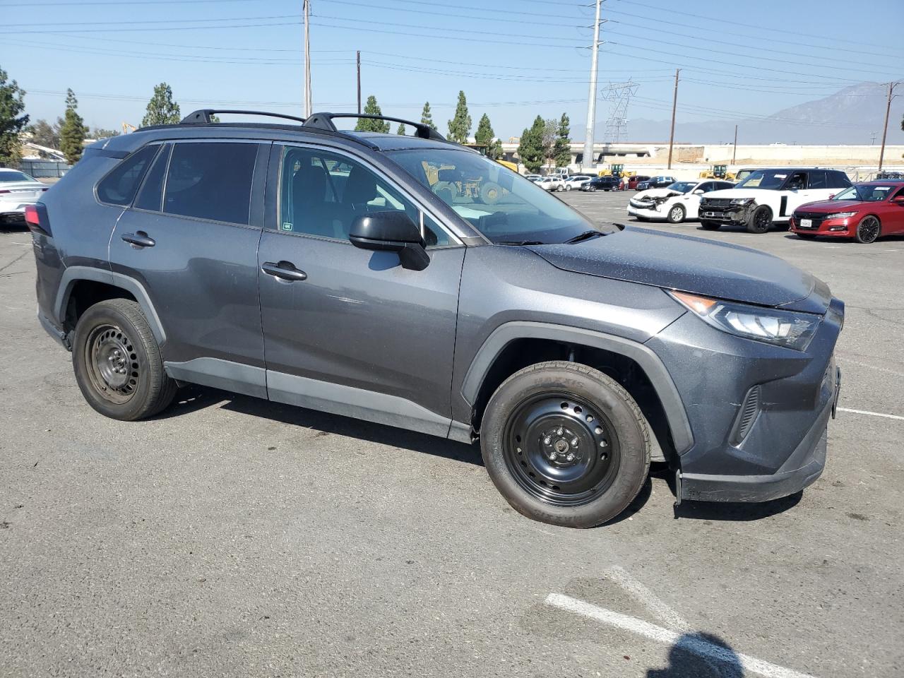 TOYOTA RAV4 LE