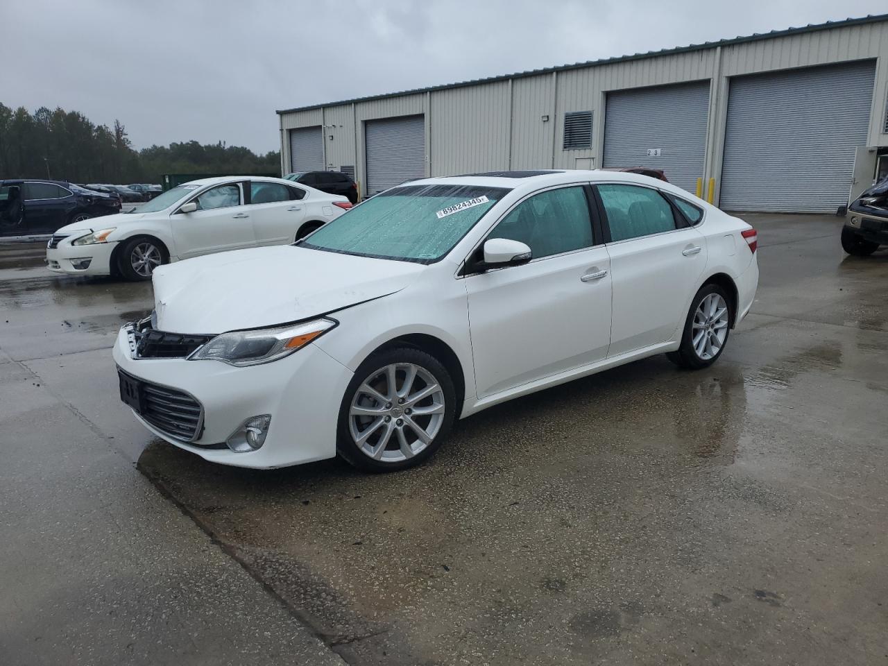 Lot #3291194970 2014 TOYOTA AVALON BAS