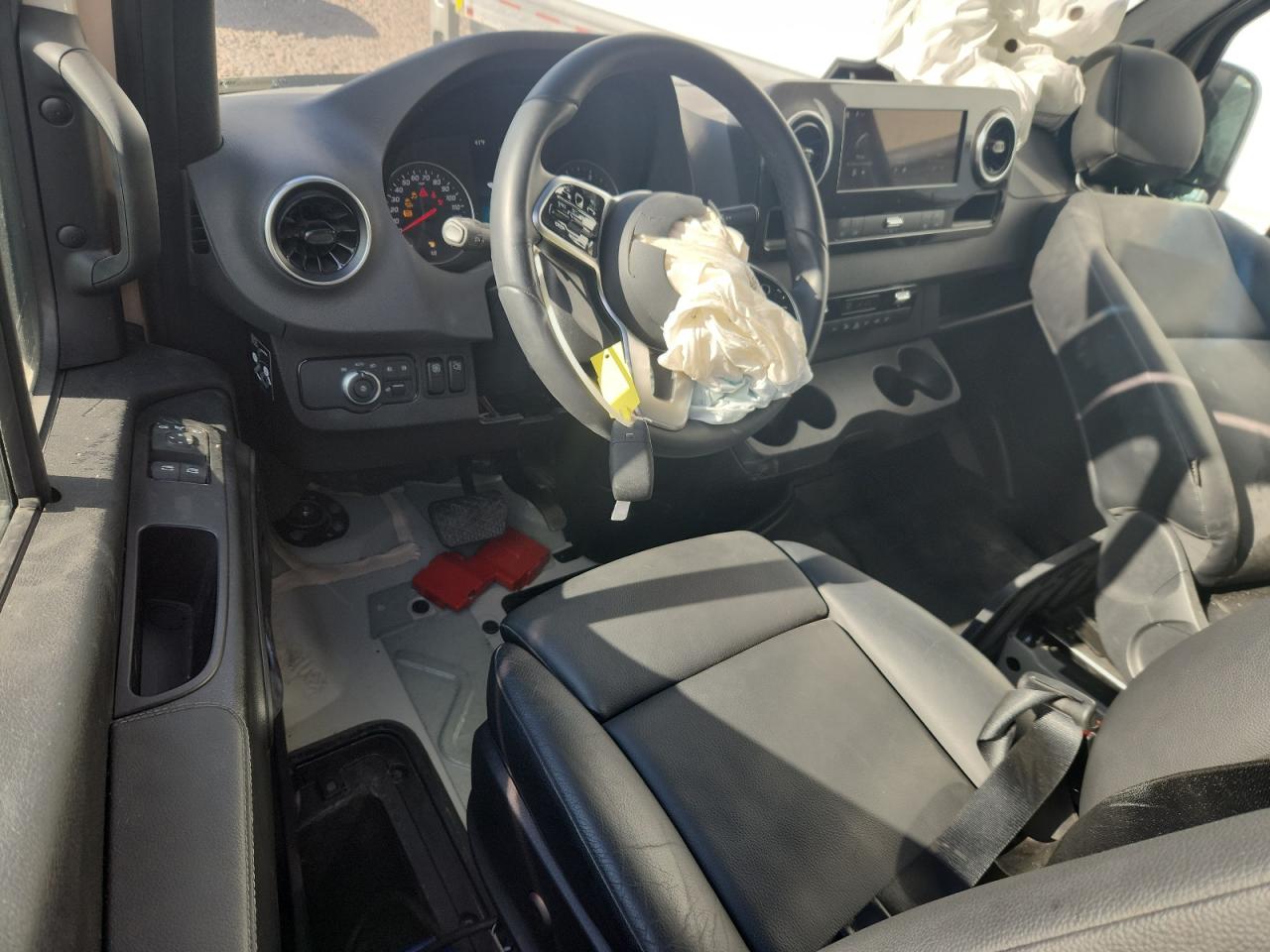 MERCEDES-BENZ SPRINTER 2500