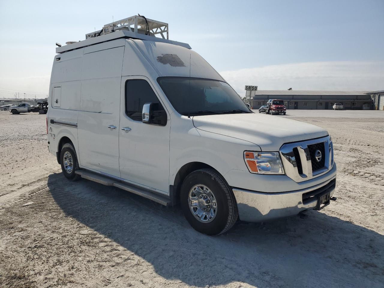 NISSAN NV2500 2500 S