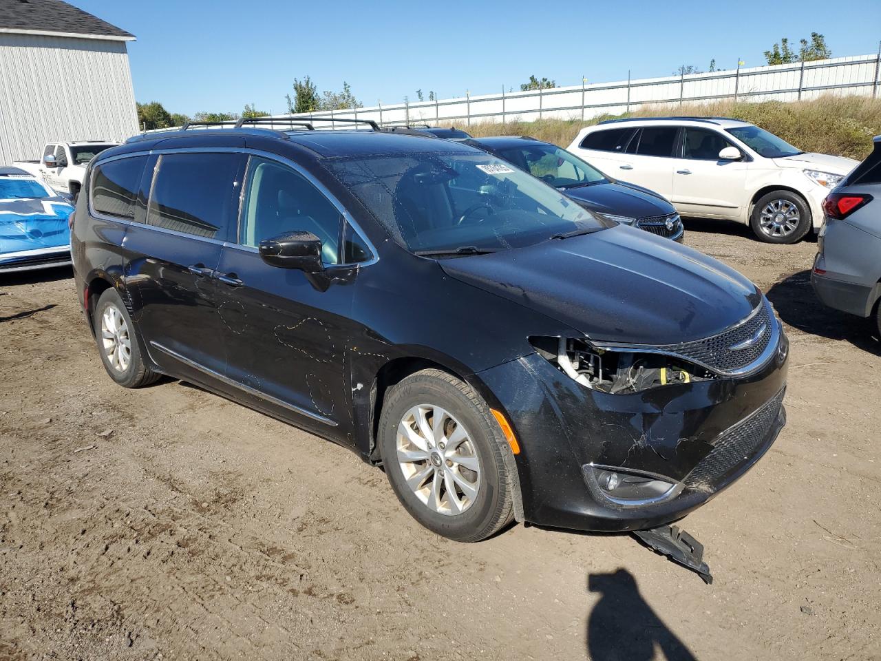 CHRYSLER PACIFICA TOURING L