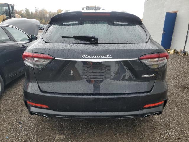 2022 MASERATI LEVANTE MO - ZN661YUM8NX407127