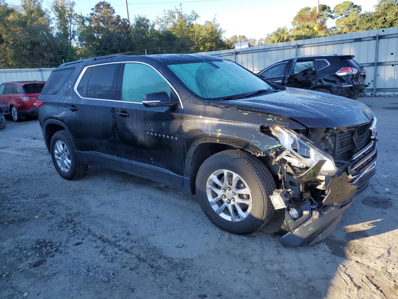 CHEVROLET TRAVERSE LT