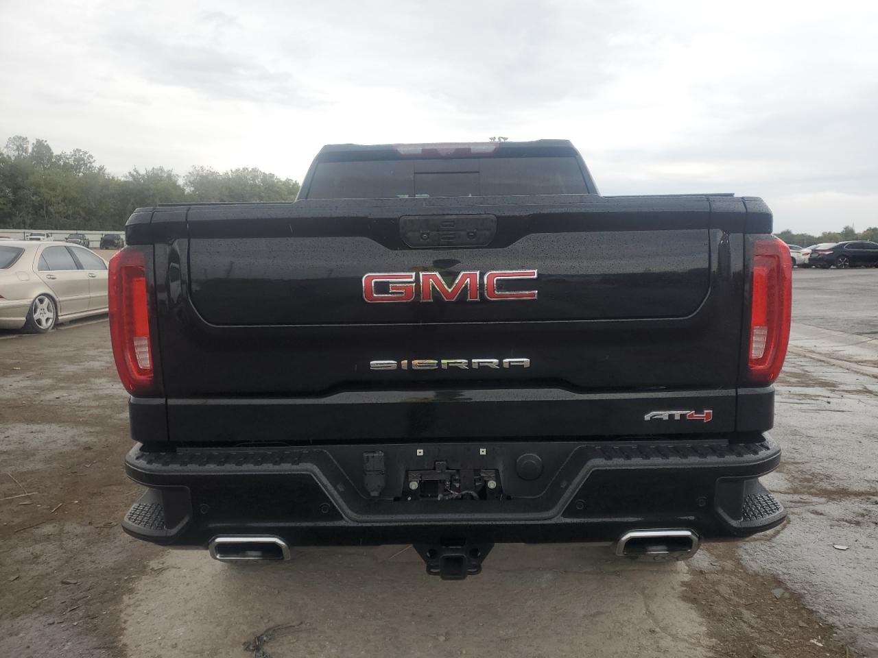 GMC SIERRA K1500 AT4