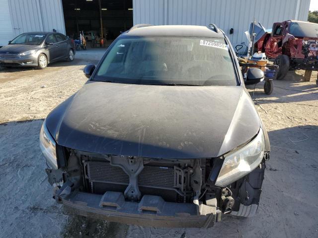 2017 VOLKSWAGEN TIGUAN S - WVGAV7AX6HK035969