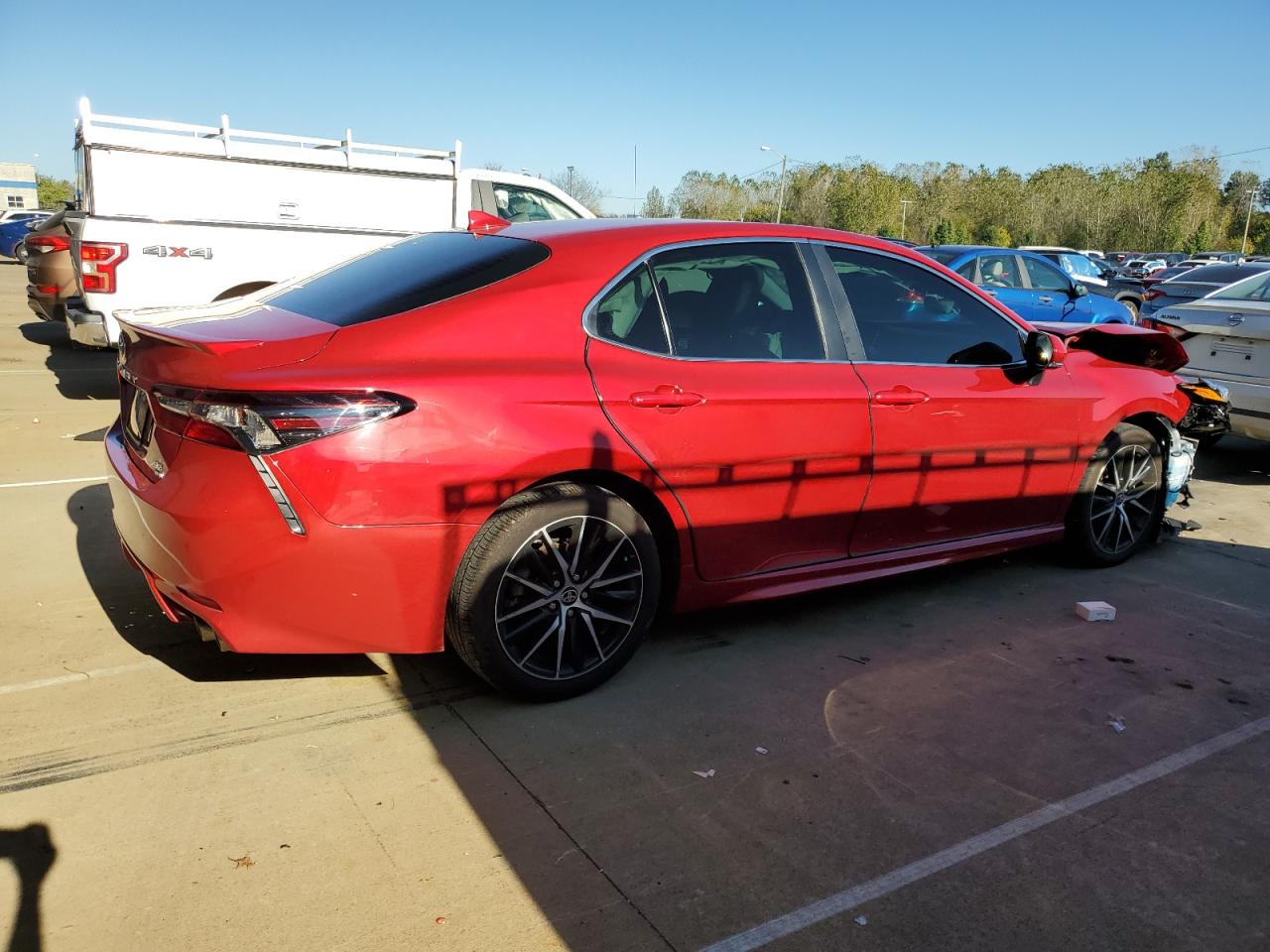 TOYOTA CAMRY SE NIGHT SHADE