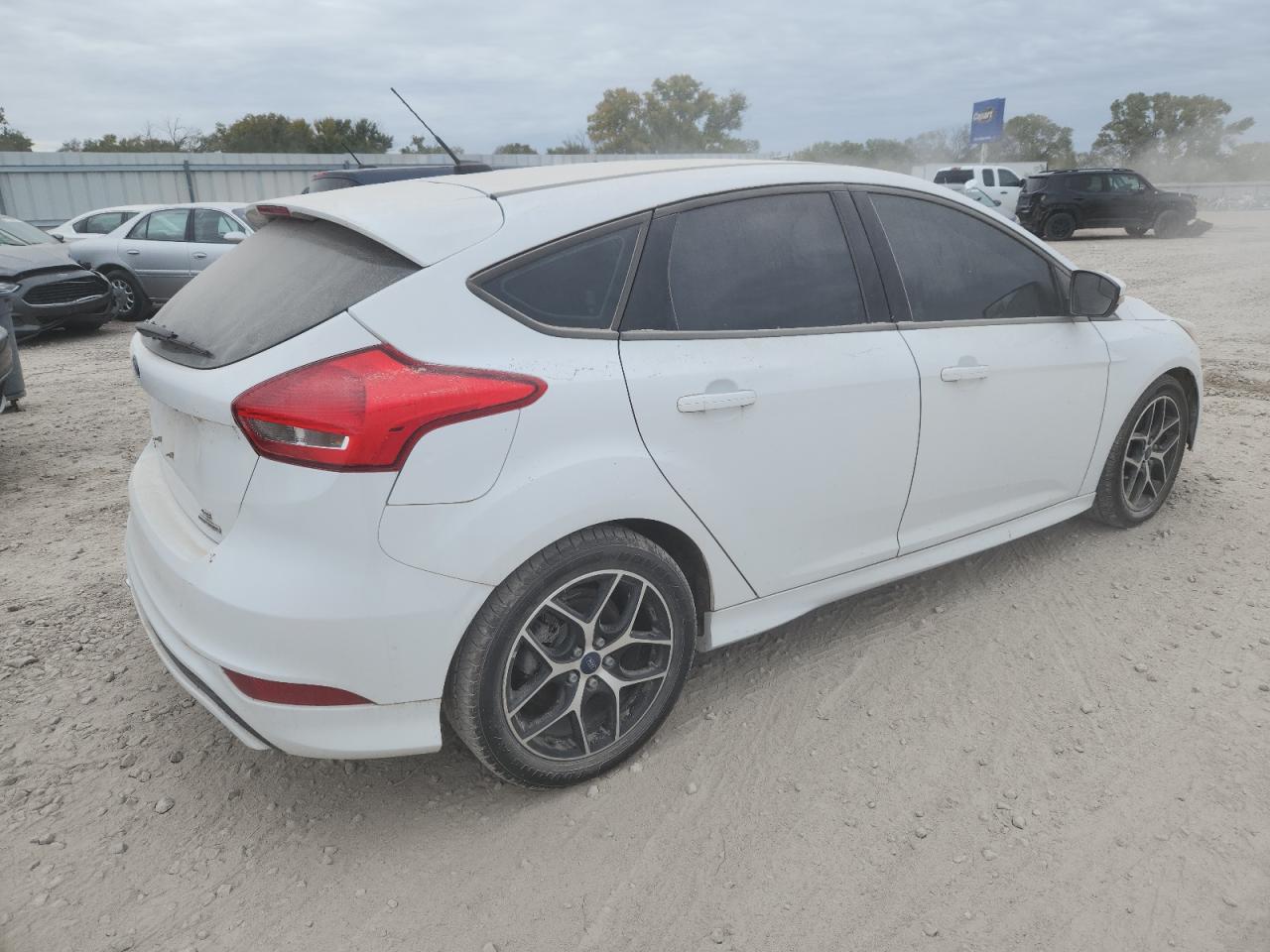 FORD FOCUS SE