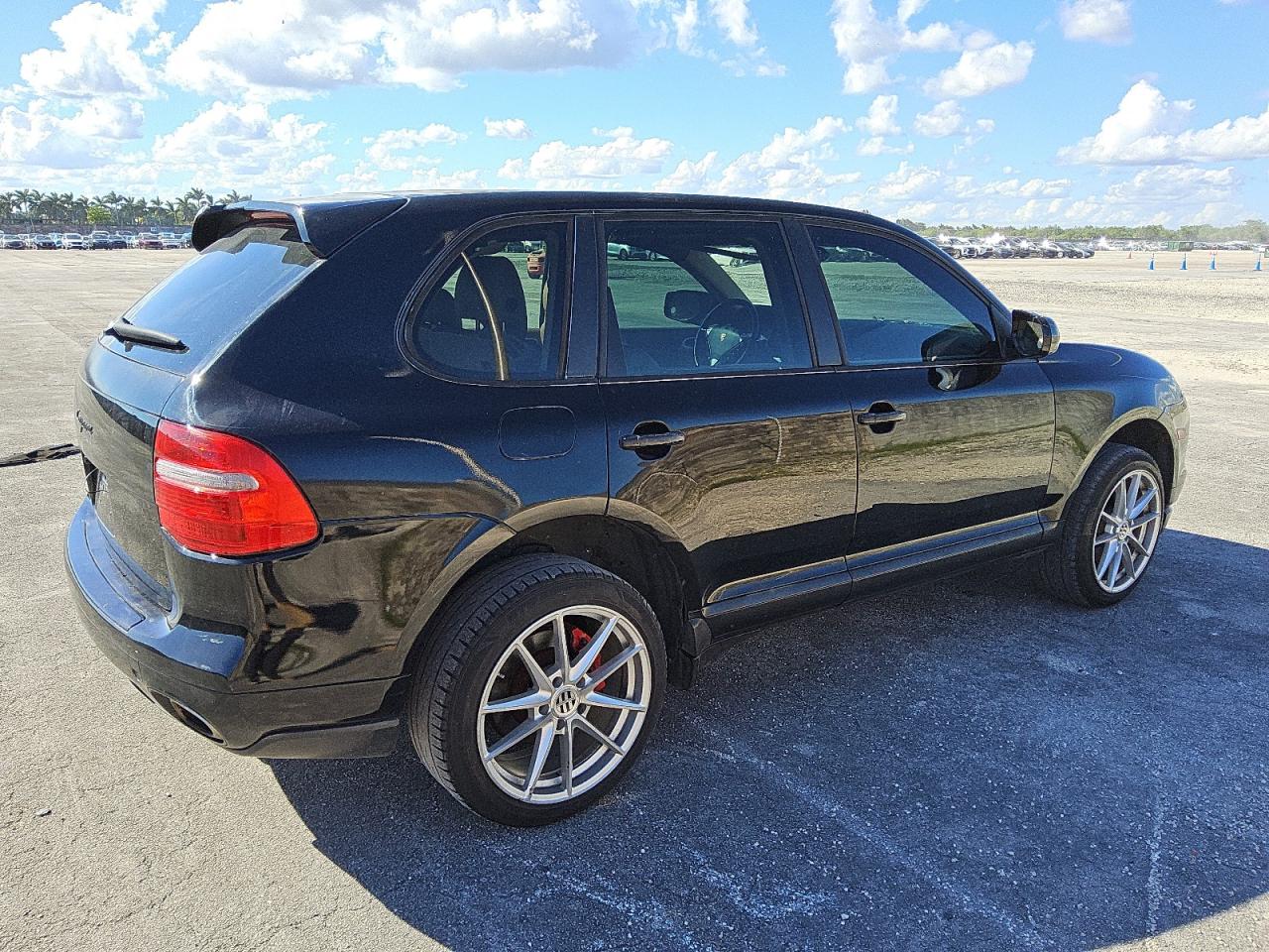 Lot #3302728116 2009 PORSCHE CAYENNE