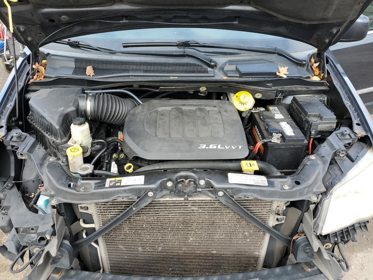 CHRYSLER TOWN & COUNTRY TOURING