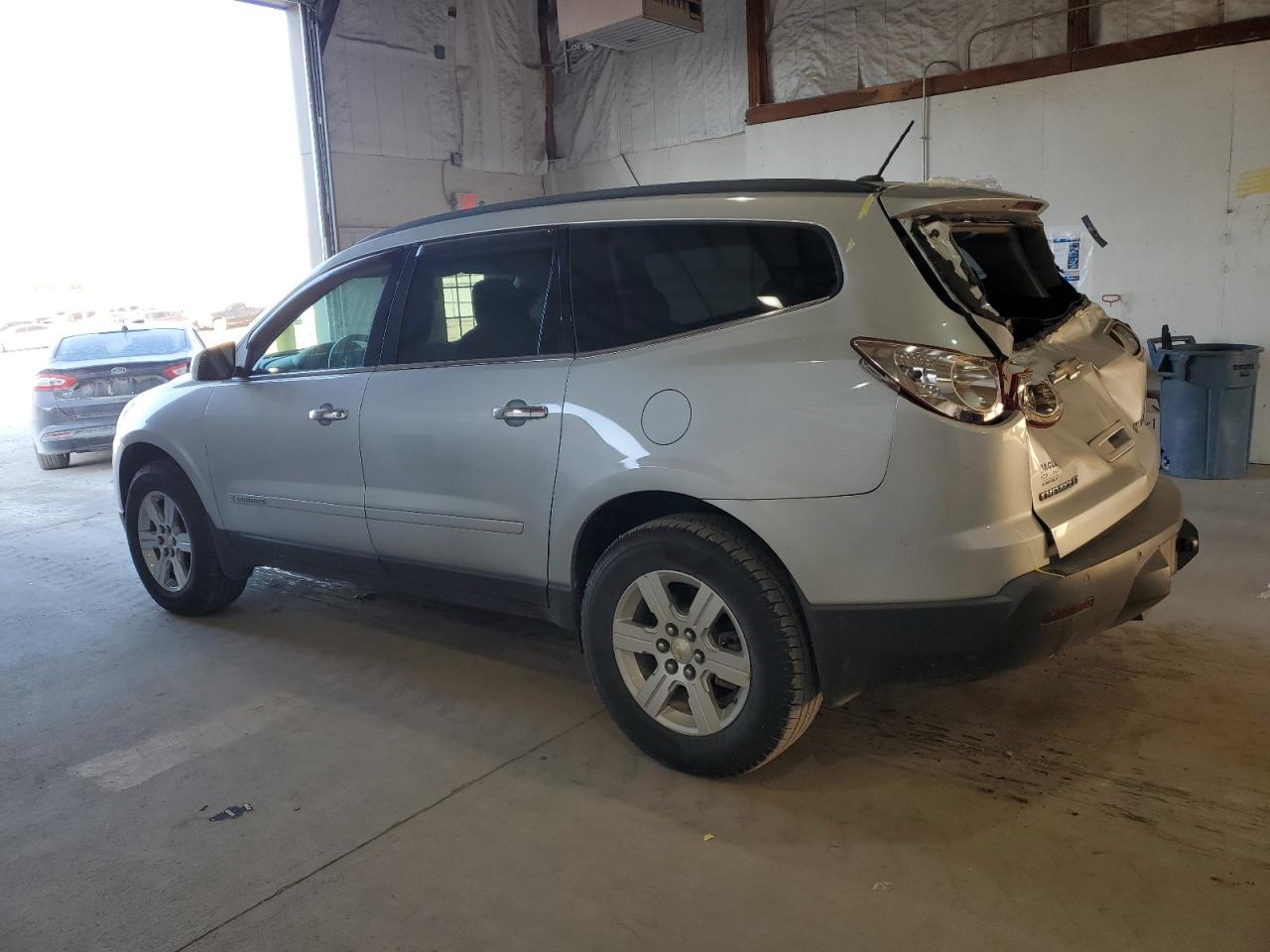 Lot #3286567181 2009 CHEVROLET TRAVERSE L