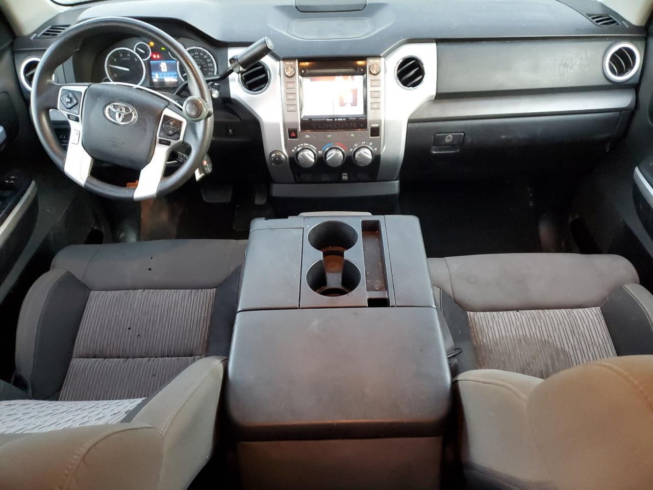 TOYOTA TUNDRA DOUBLE CAB SR