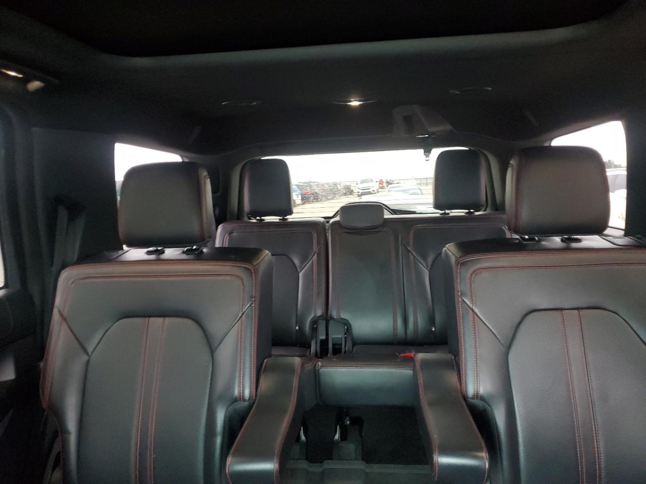 FORD EXPEDITION LIMITED