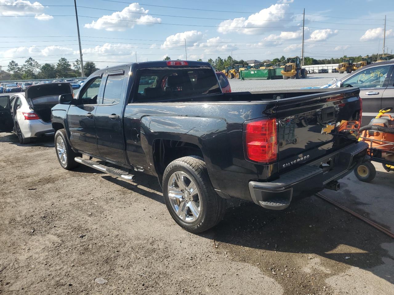 CHEVROLET SILVERADO C1500 CUSTOM