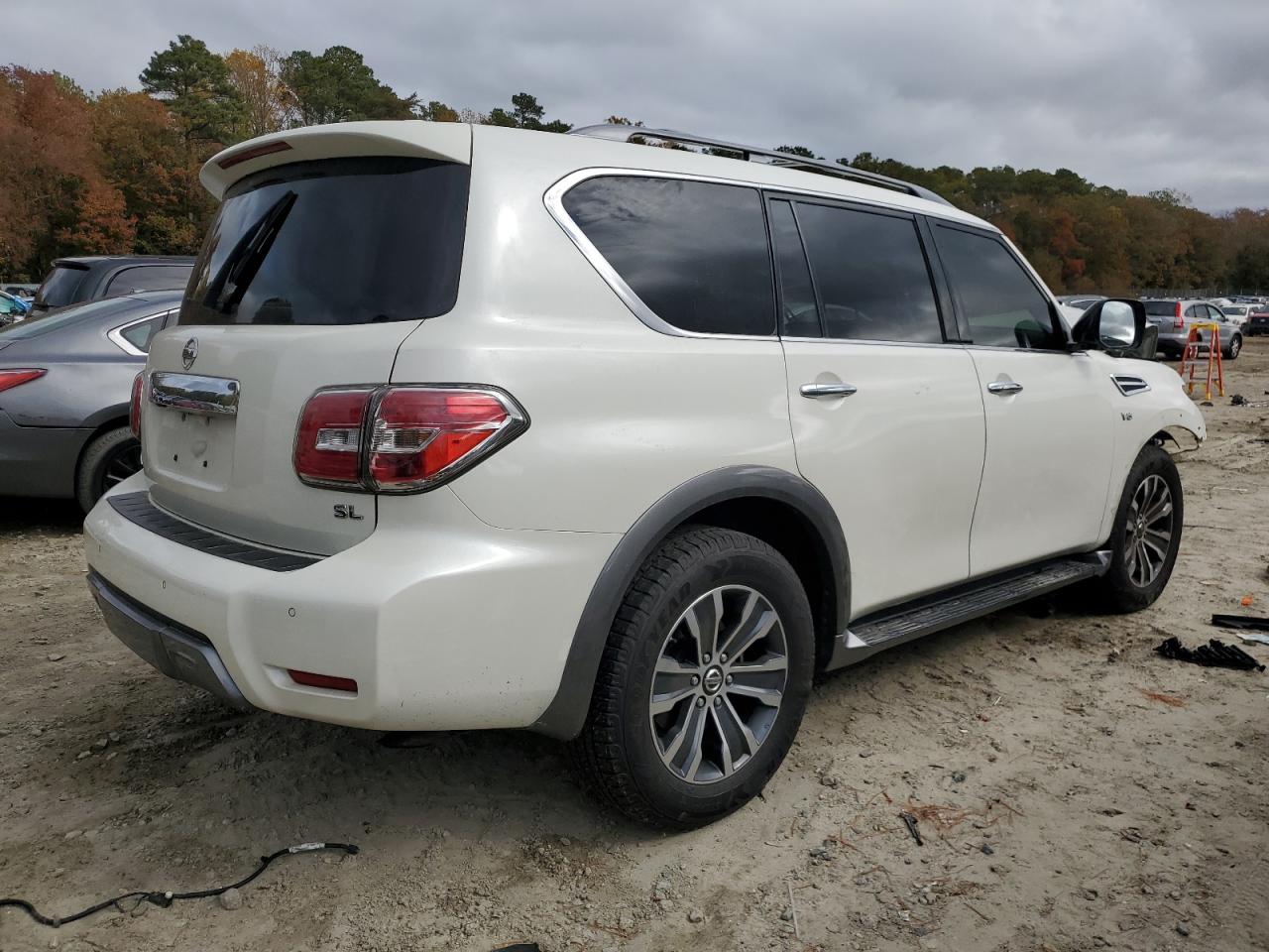 NISSAN ARMADA SV