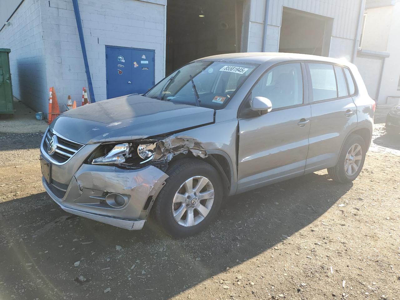 VOLKSWAGEN TIGUAN SE